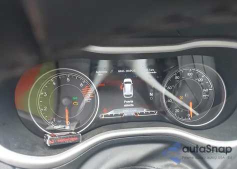 2016 Jeep Cherokee Trailhawk from USA, damaged, VIN 1C4PJMBB8GW146185